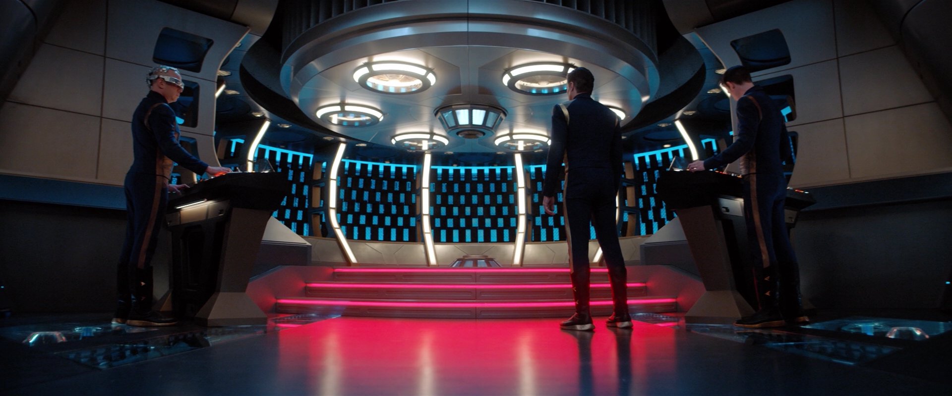 extant_StarTrekDiscovery_2x04-AnObolForCharon_00190.jpg