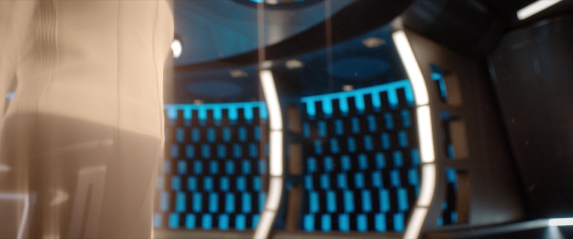 extant_StarTrekDiscovery_2x04-AnObolForCharon_00206.jpg
