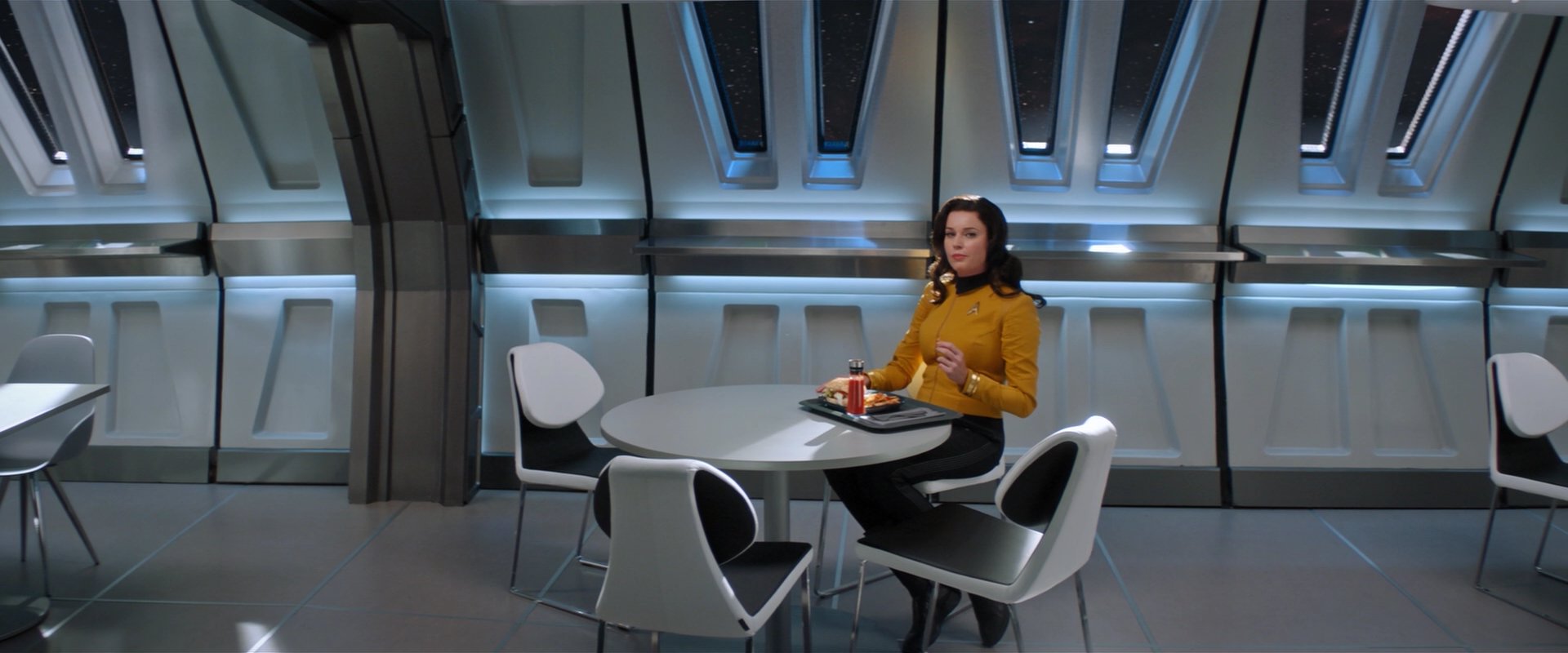 extant_StarTrekDiscovery_2x04-AnObolForCharon_00427.jpg