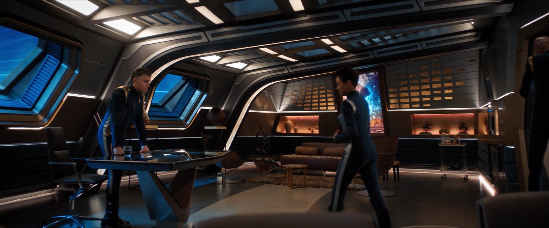 extant_StarTrekDiscovery_2x04-AnObolForCharon_00746.jpg