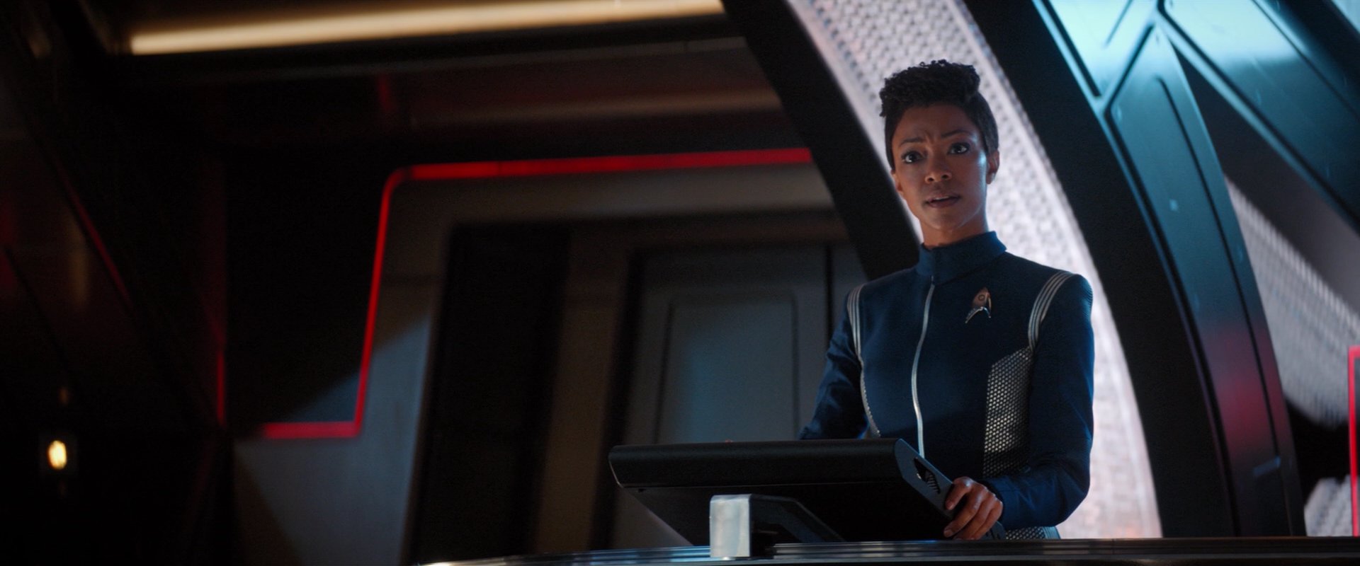 extant_StarTrekDiscovery_2x04-AnObolForCharon_00975.jpg