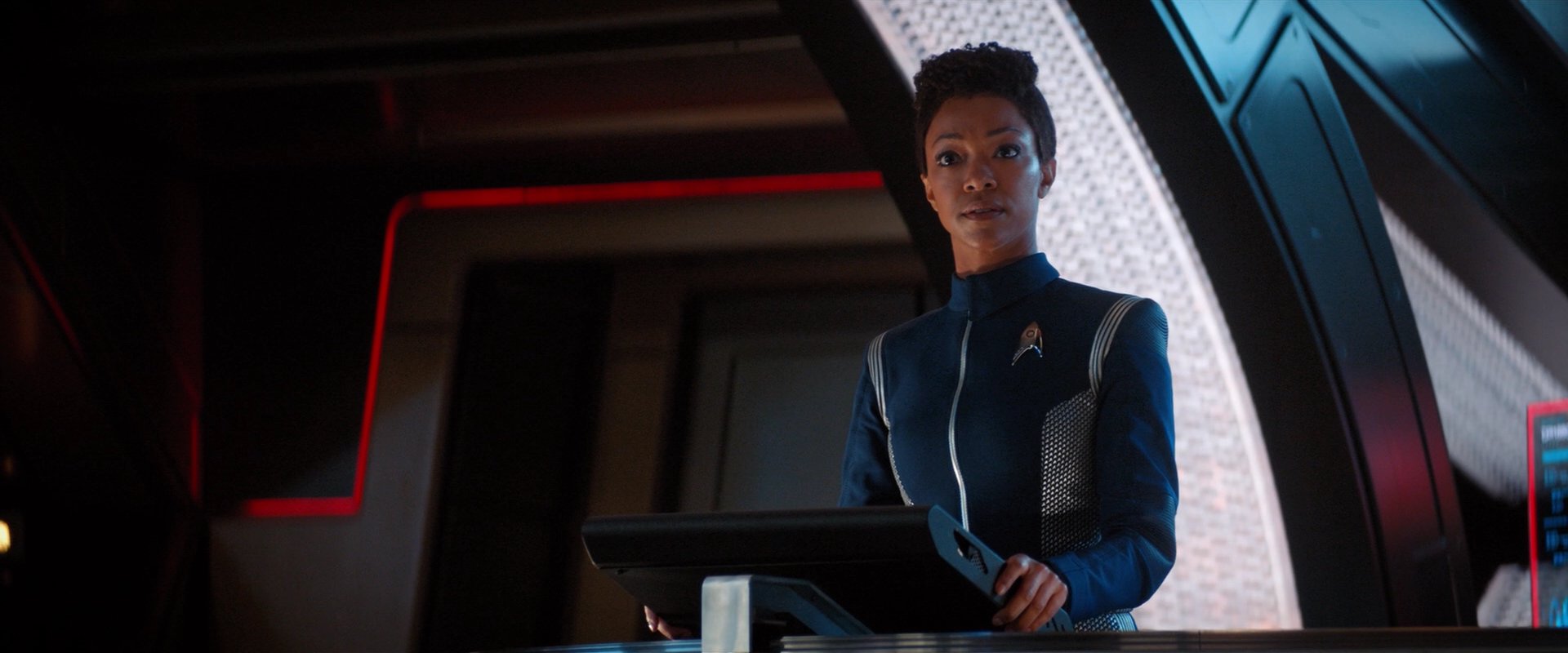 extant_StarTrekDiscovery_2x04-AnObolForCharon_00981.jpg