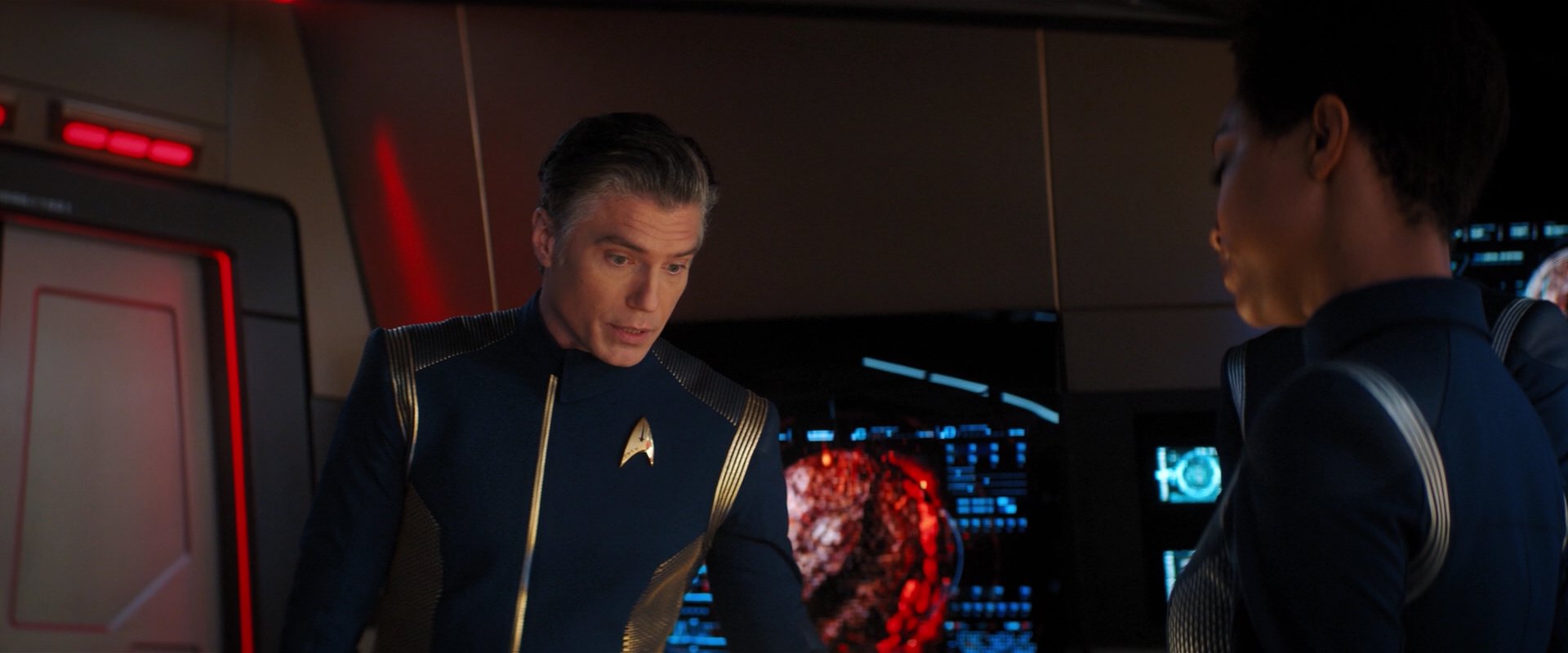 extant_StarTrekDiscovery_2x04-AnObolForCharon_01281.jpg