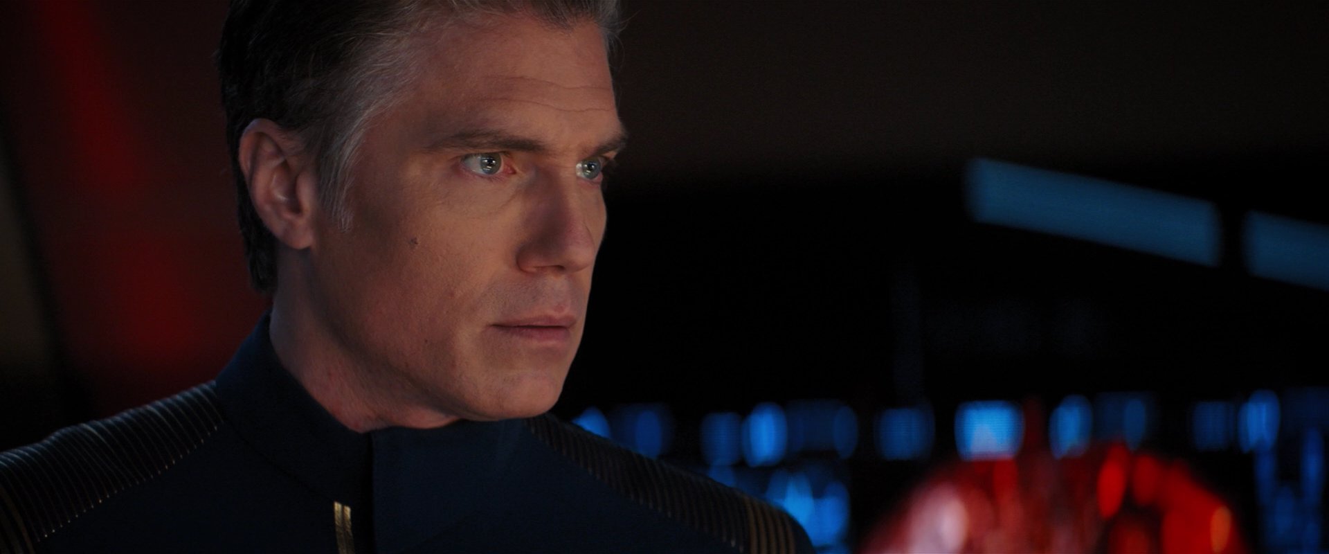extant_StarTrekDiscovery_2x04-AnObolForCharon_01288.jpg