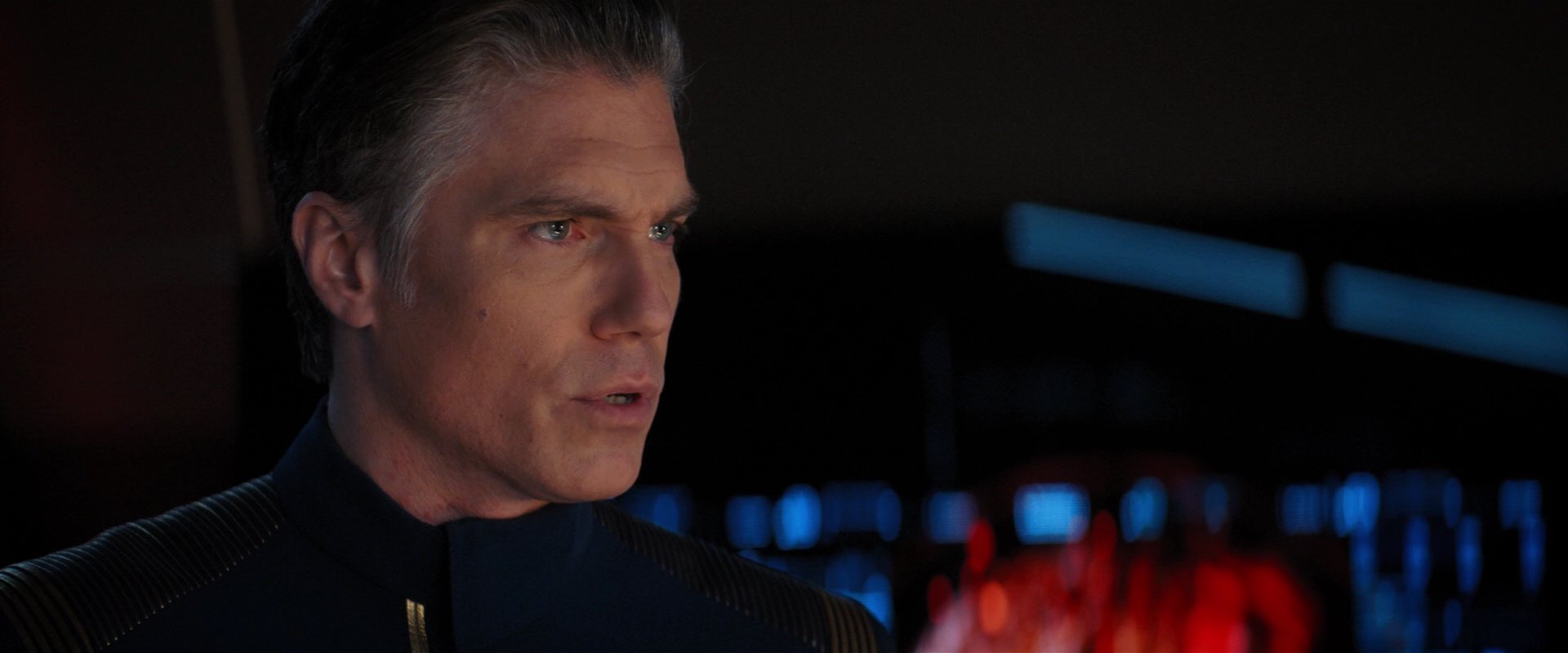 extant_StarTrekDiscovery_2x04-AnObolForCharon_01297.jpg