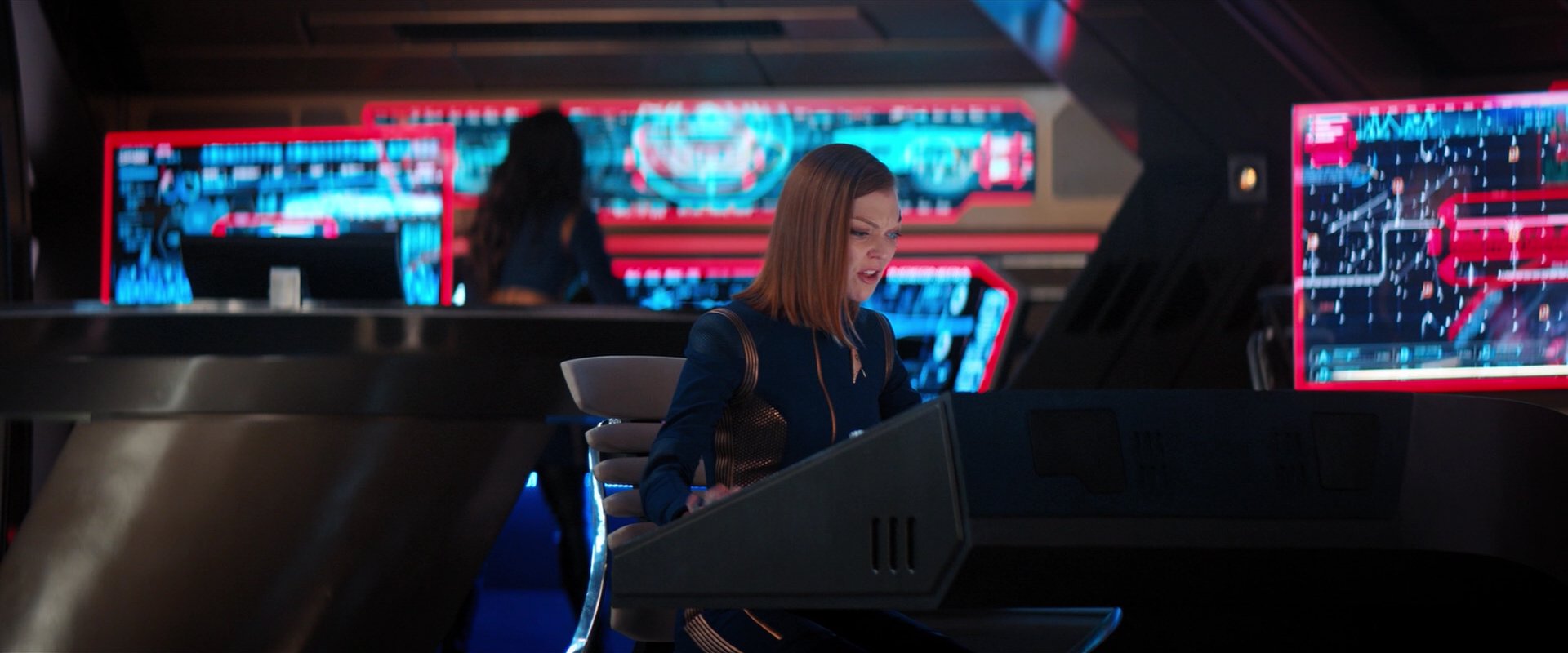 extant_StarTrekDiscovery_2x04-AnObolForCharon_01313.jpg