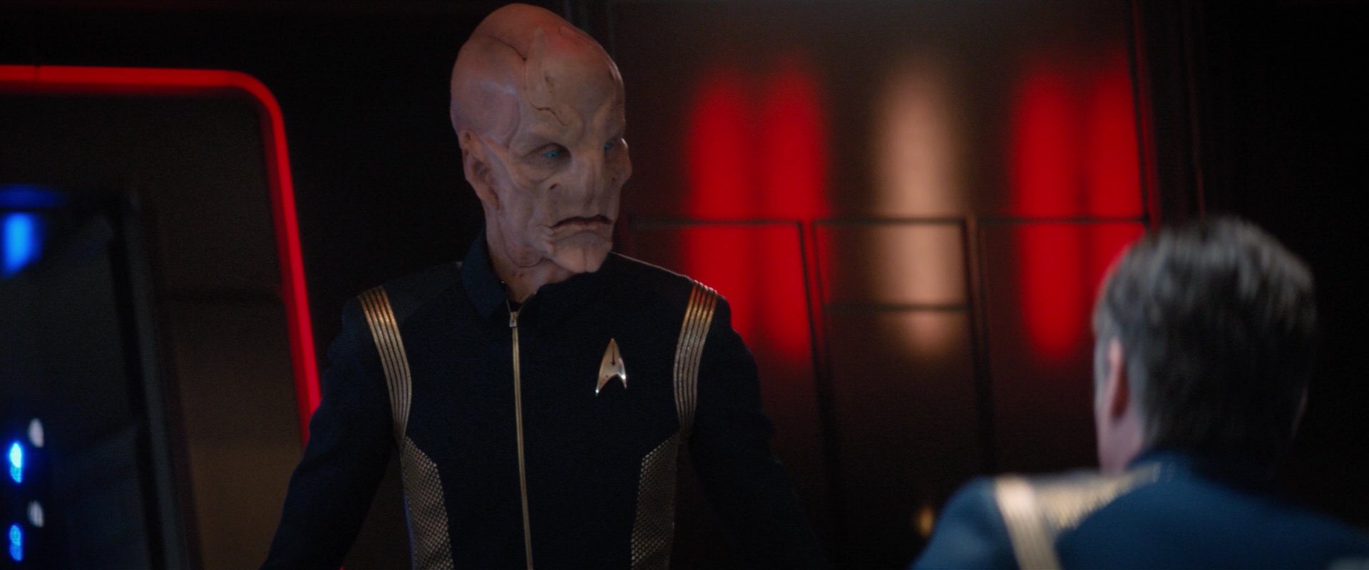 extant_StarTrekDiscovery_2x04-AnObolForCharon_01367.jpg