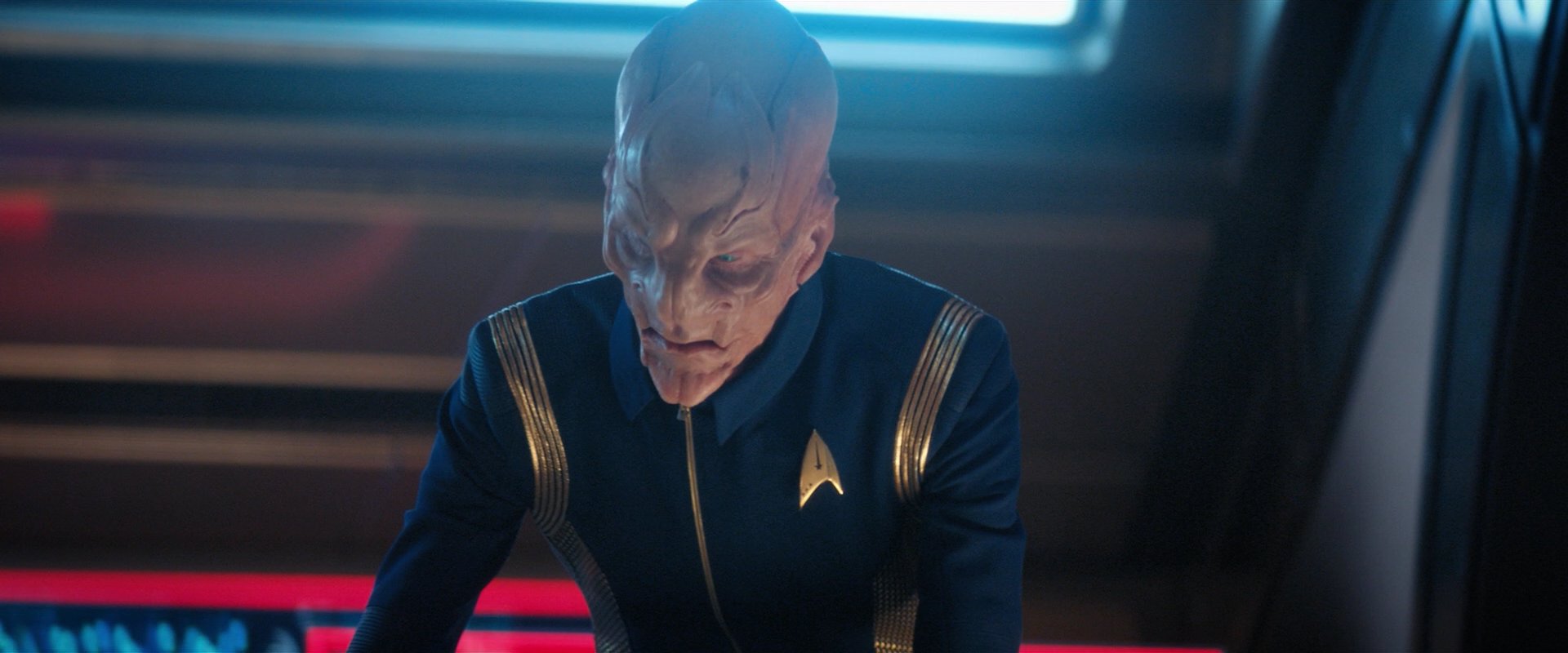 extant_StarTrekDiscovery_2x04-AnObolForCharon_01393.jpg