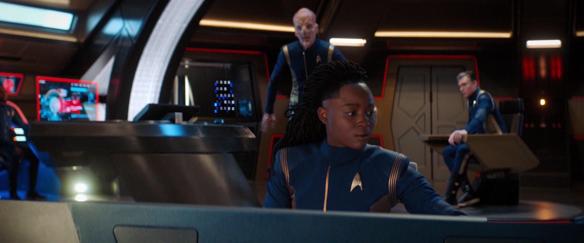 extant_StarTrekDiscovery_2x04-AnObolForCharon_01416.jpg