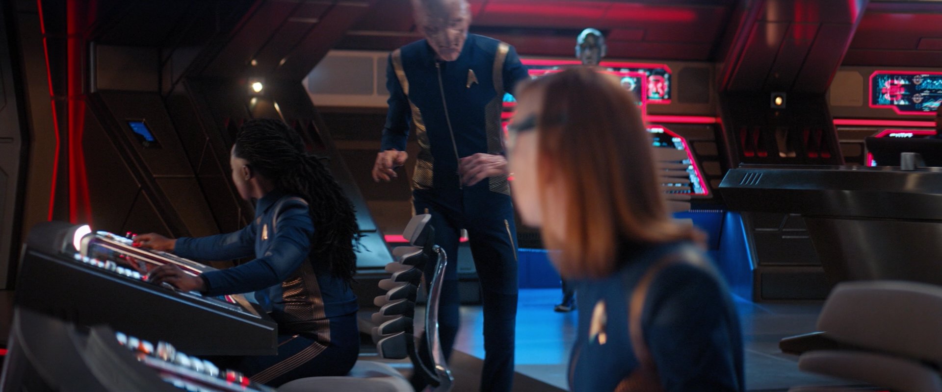 extant_StarTrekDiscovery_2x04-AnObolForCharon_01427.jpg