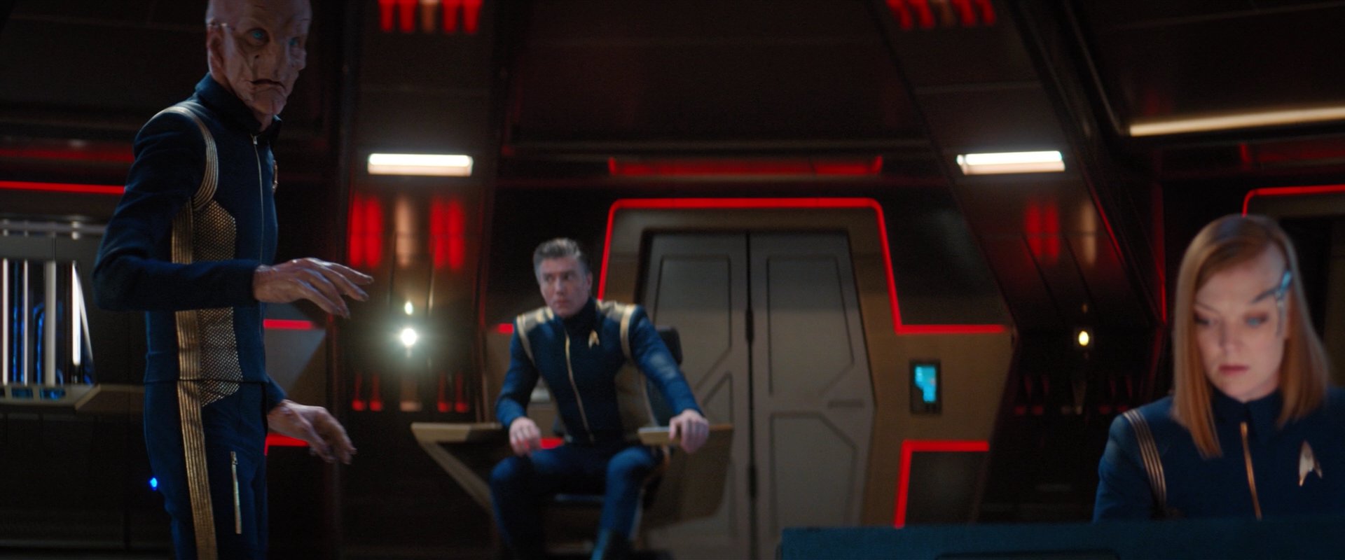 extant_StarTrekDiscovery_2x04-AnObolForCharon_01445.jpg