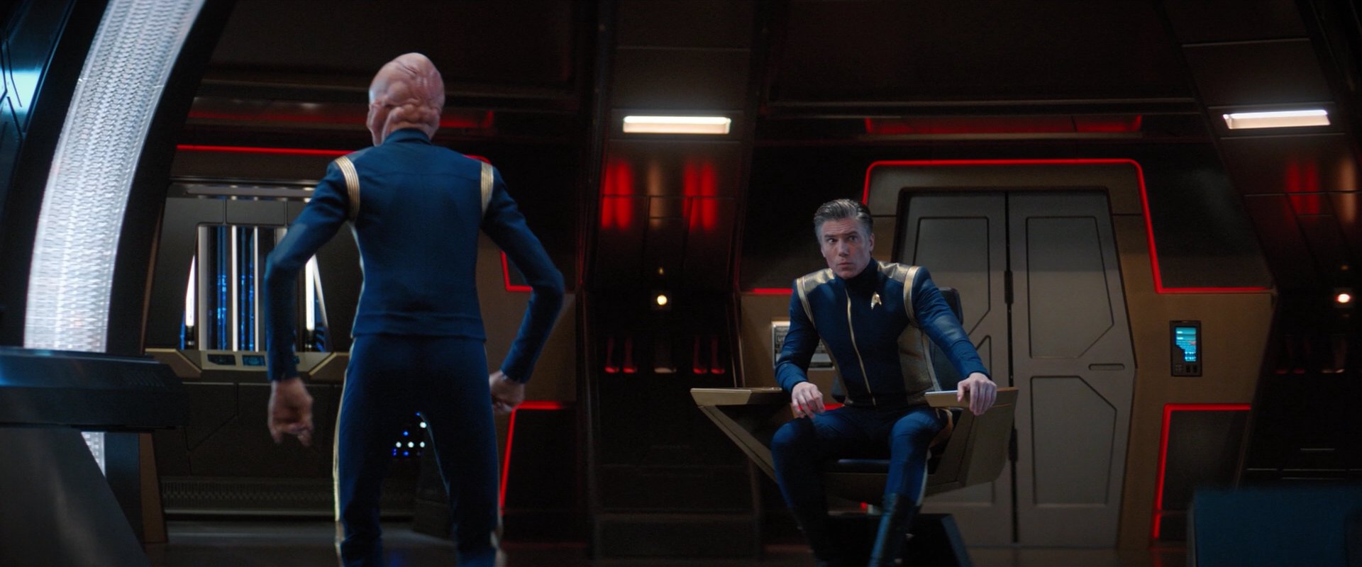 extant_StarTrekDiscovery_2x04-AnObolForCharon_01453.jpg