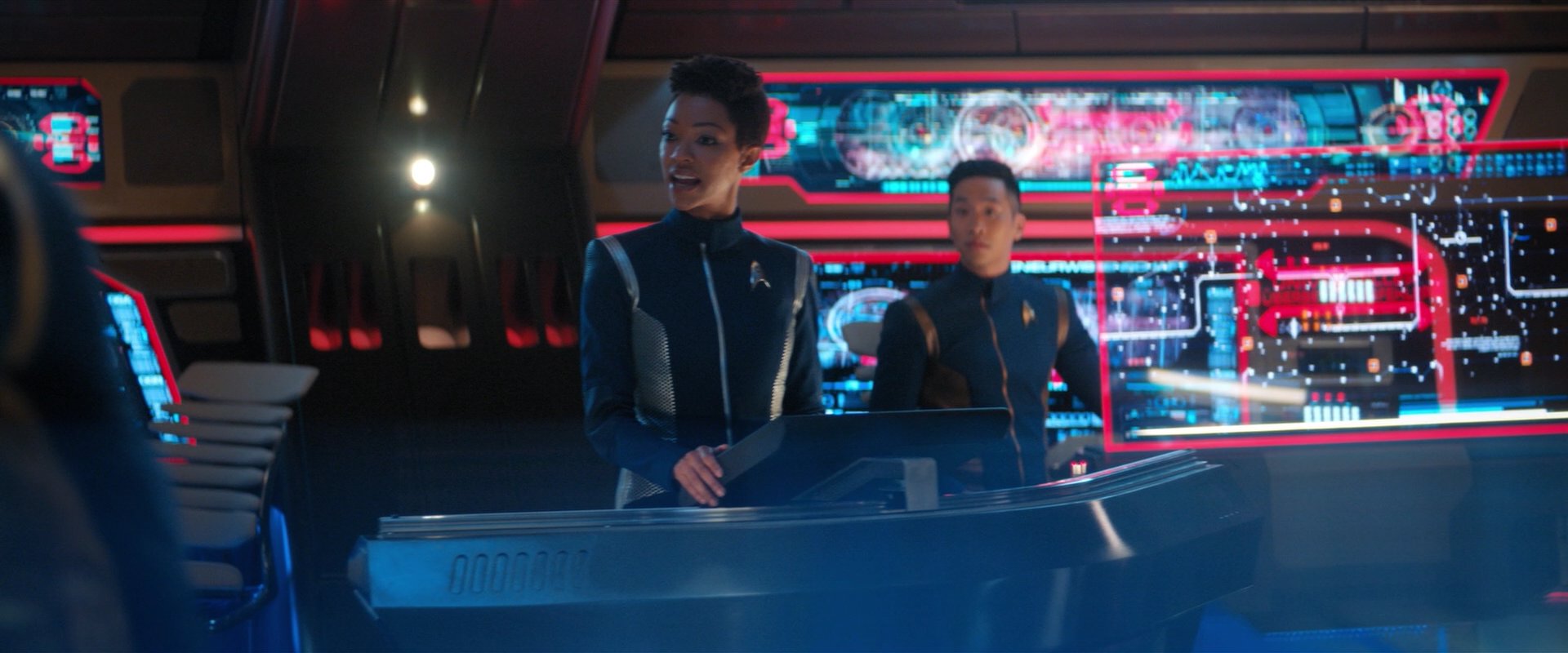 extant_StarTrekDiscovery_2x04-AnObolForCharon_01456.jpg