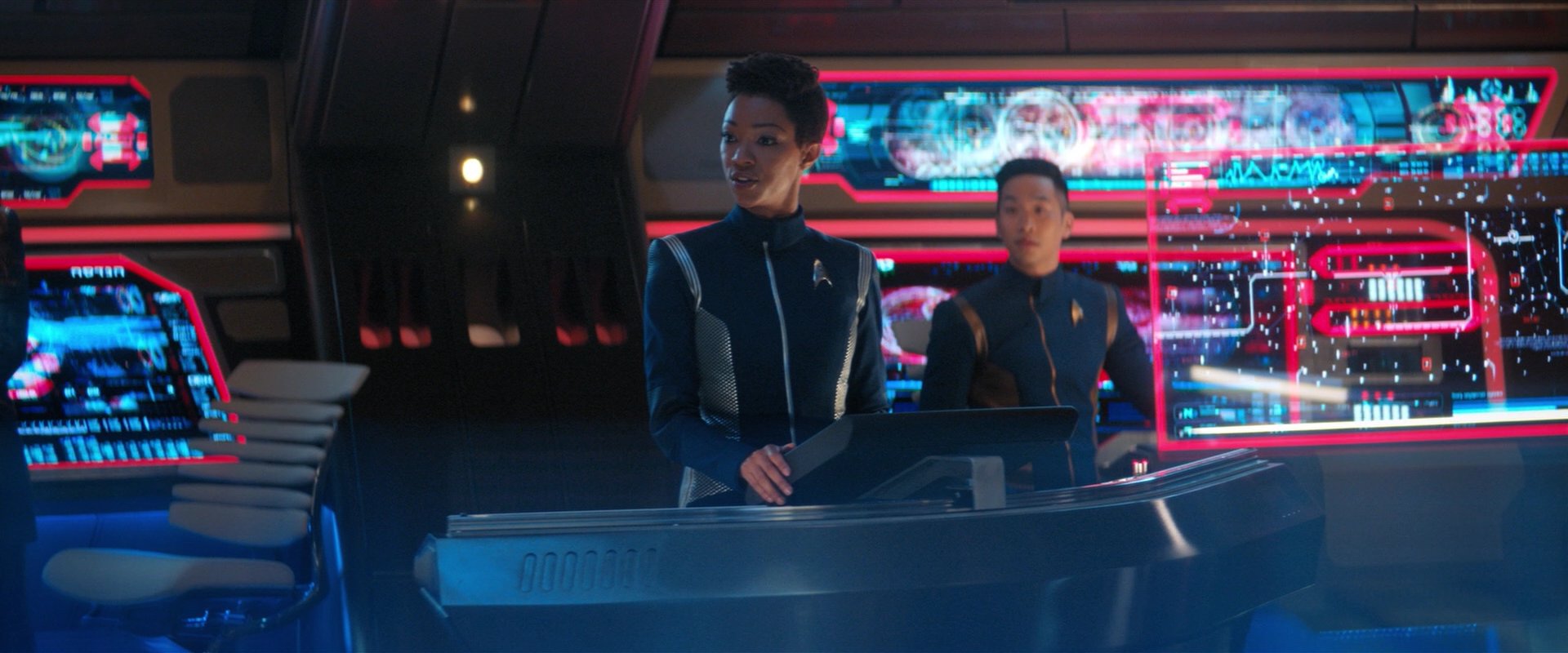 extant_StarTrekDiscovery_2x04-AnObolForCharon_01457.jpg