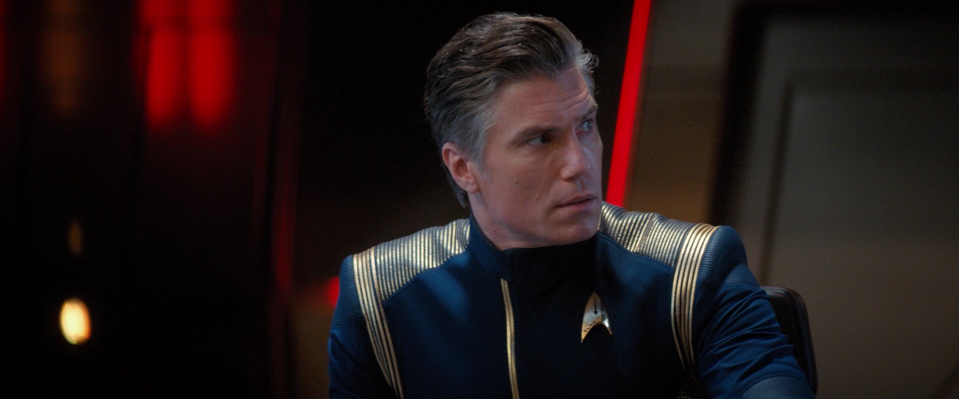 extant_StarTrekDiscovery_2x04-AnObolForCharon_01458.jpg