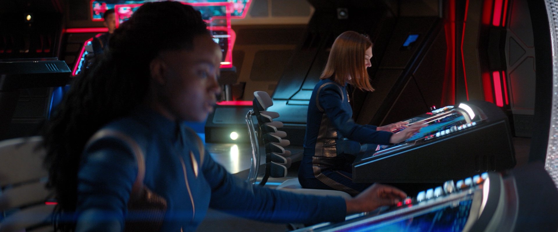 extant_StarTrekDiscovery_2x04-AnObolForCharon_01464.jpg
