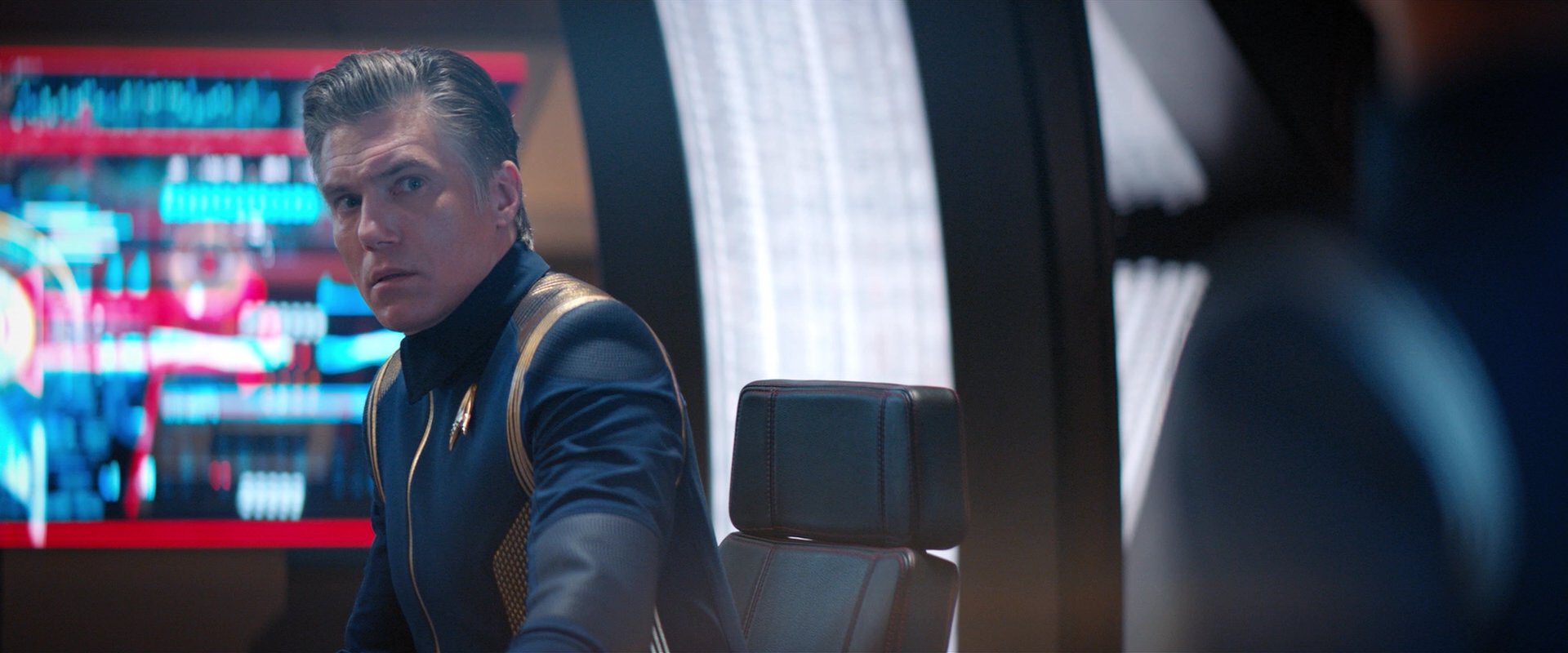 extant_StarTrekDiscovery_2x04-AnObolForCharon_01494.jpg