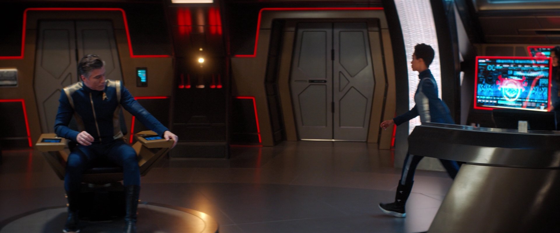 extant_StarTrekDiscovery_2x04-AnObolForCharon_01515.jpg