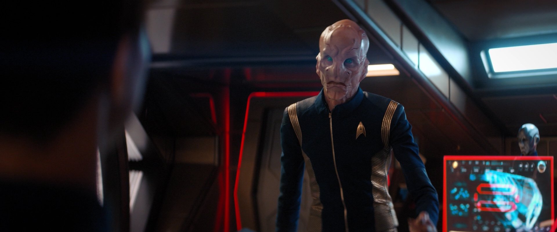 extant_StarTrekDiscovery_2x04-AnObolForCharon_01538.jpg