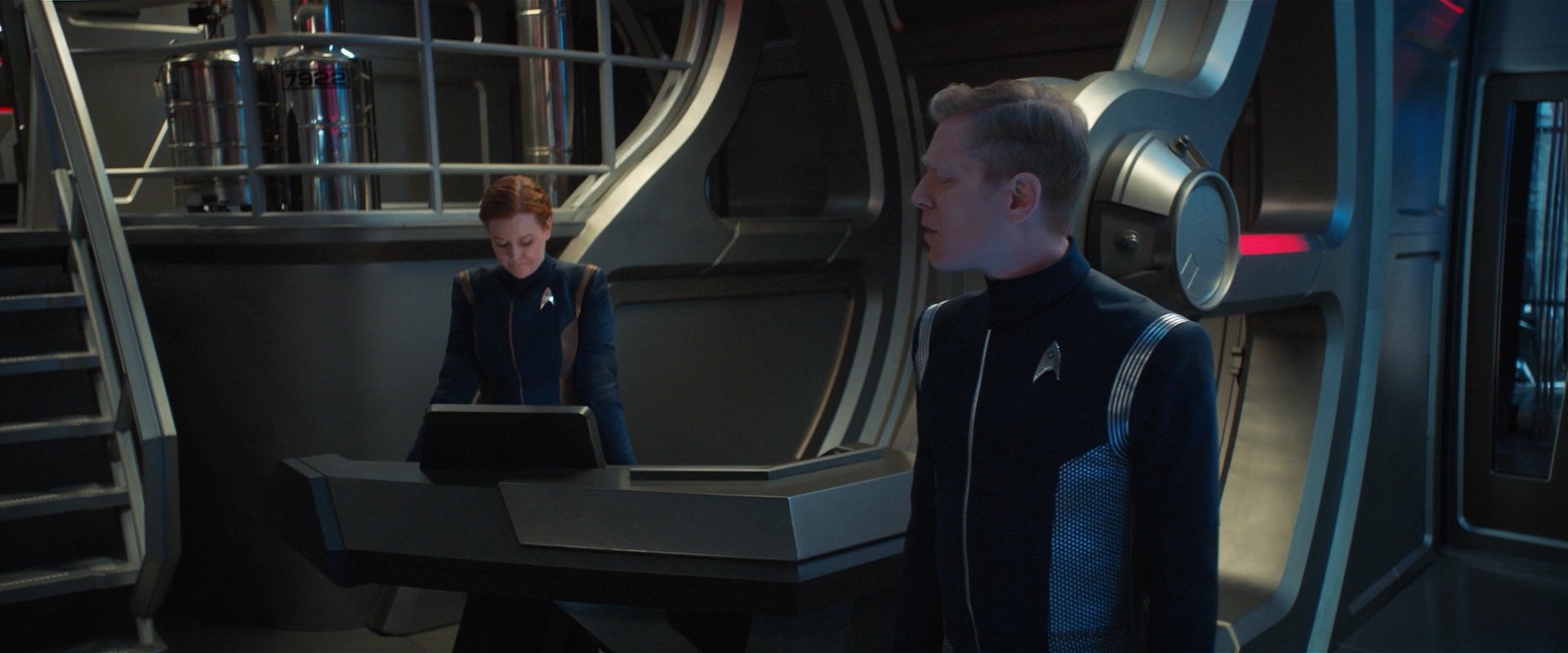 extant_StarTrekDiscovery_2x04-AnObolForCharon_01576.jpg