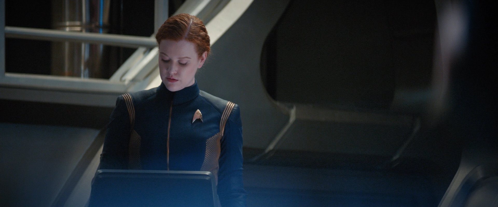 extant_StarTrekDiscovery_2x04-AnObolForCharon_01592.jpg