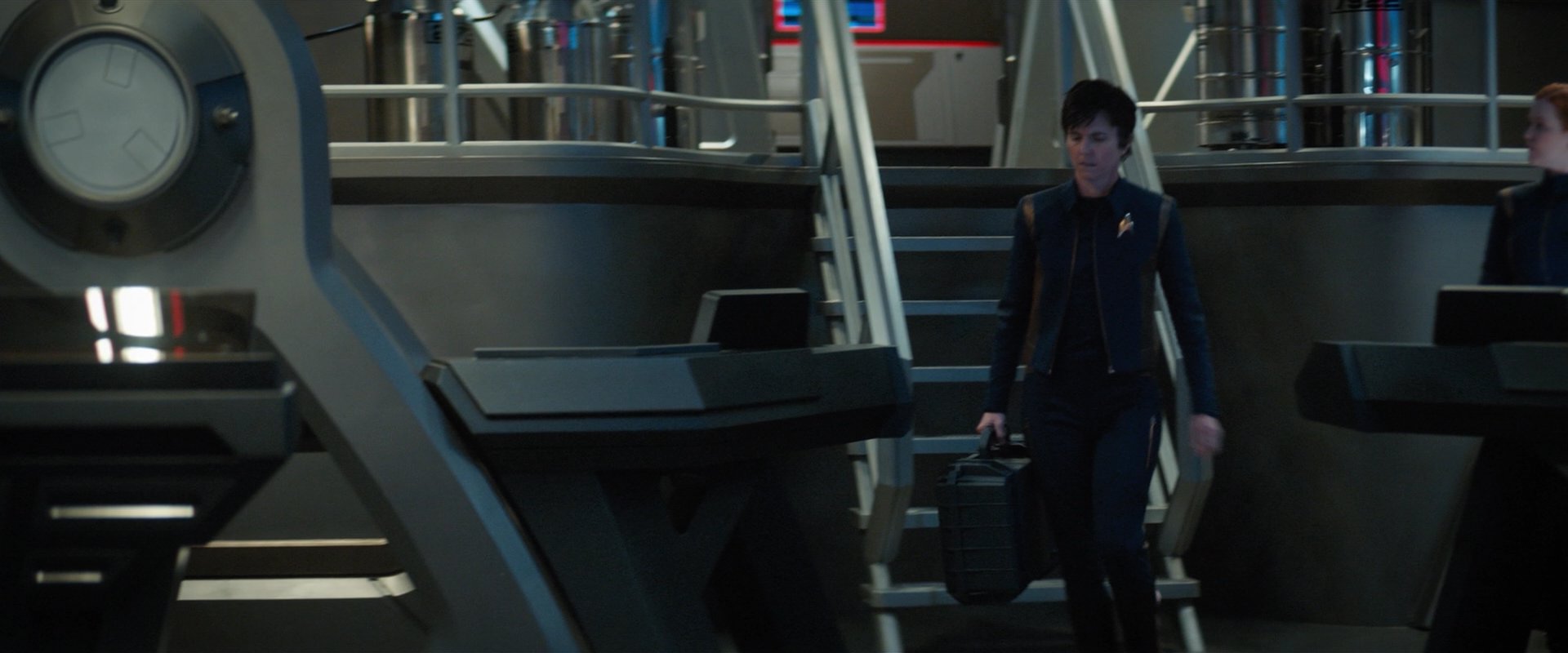extant_StarTrekDiscovery_2x04-AnObolForCharon_01595.jpg