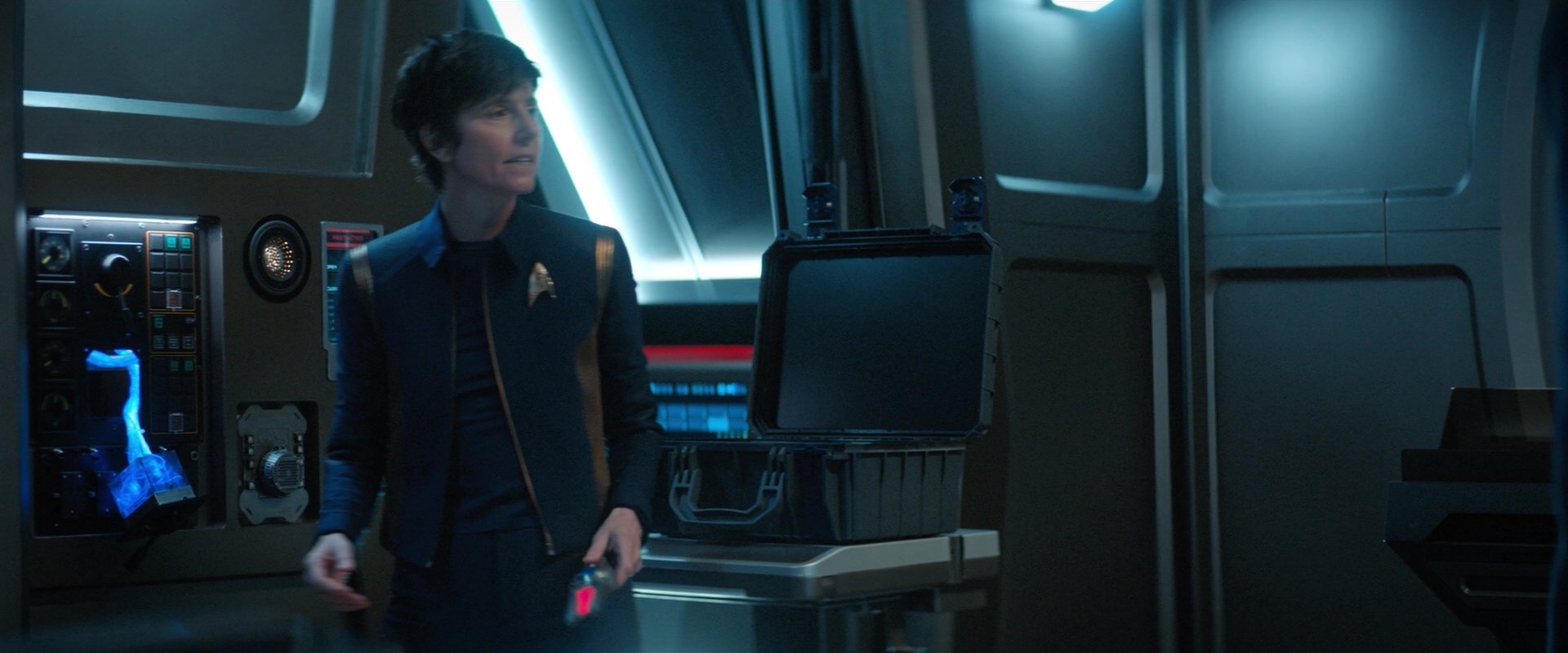 extant_StarTrekDiscovery_2x04-AnObolForCharon_01646.jpg
