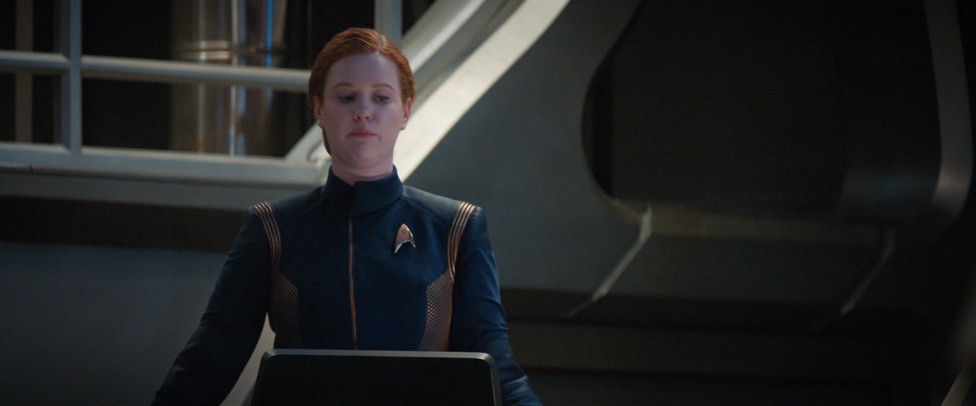 extant_StarTrekDiscovery_2x04-AnObolForCharon_01748.jpg