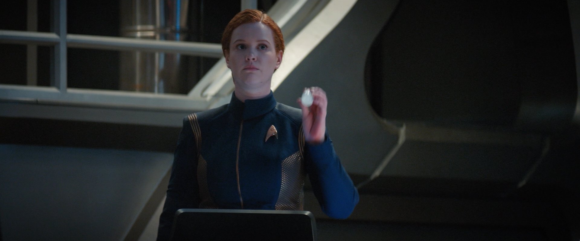 extant_StarTrekDiscovery_2x04-AnObolForCharon_01750.jpg