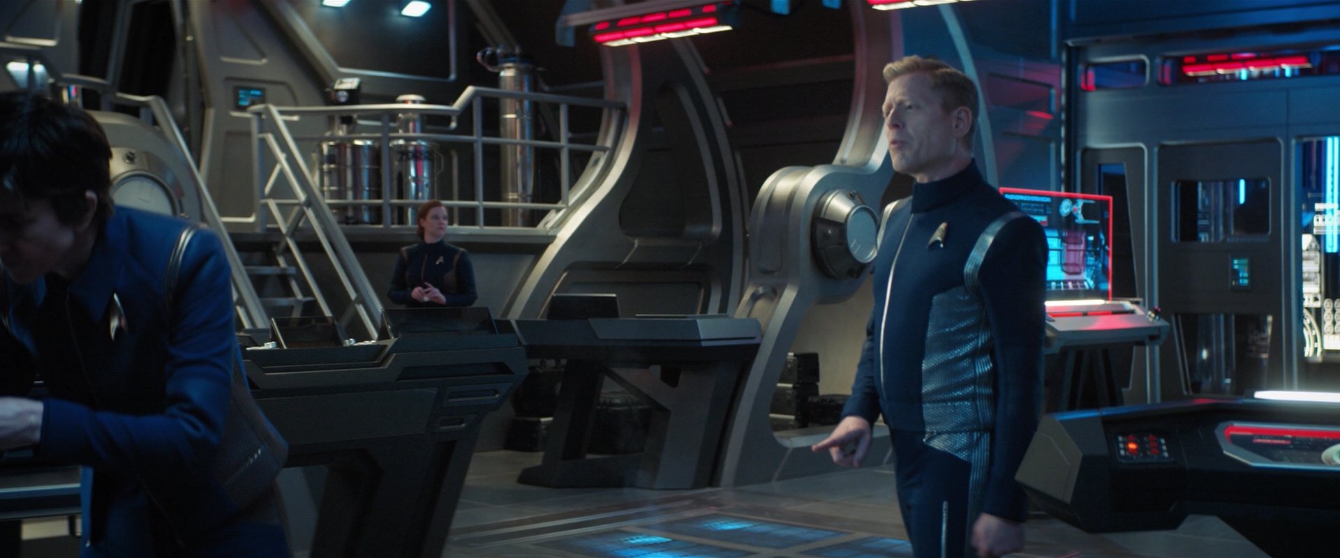 extant_StarTrekDiscovery_2x04-AnObolForCharon_01752.jpg