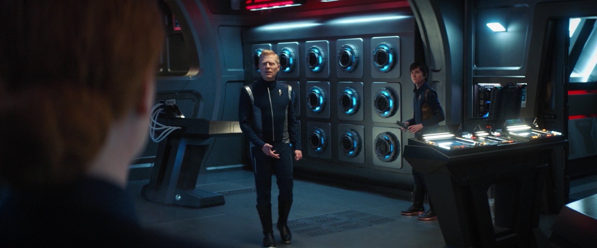 extant_StarTrekDiscovery_2x04-AnObolForCharon_01791.jpg