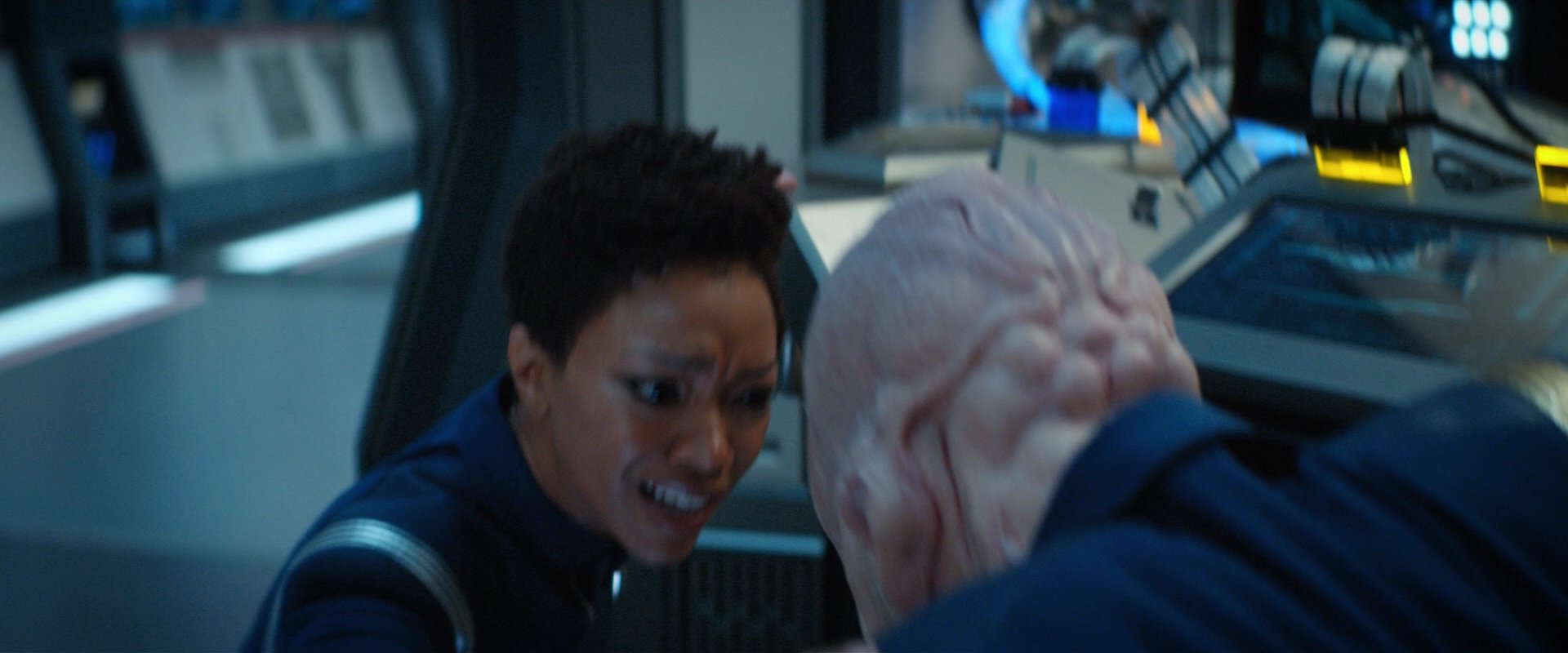 extant_StarTrekDiscovery_2x04-AnObolForCharon_01863.jpg