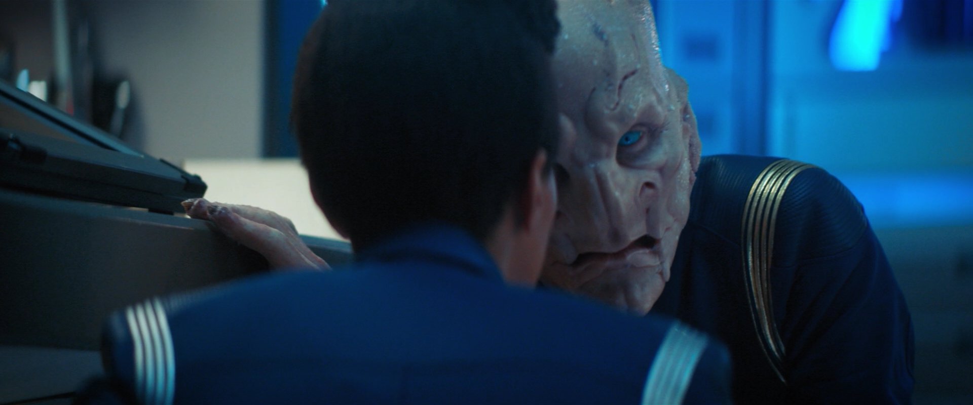 extant_StarTrekDiscovery_2x04-AnObolForCharon_01869.jpg