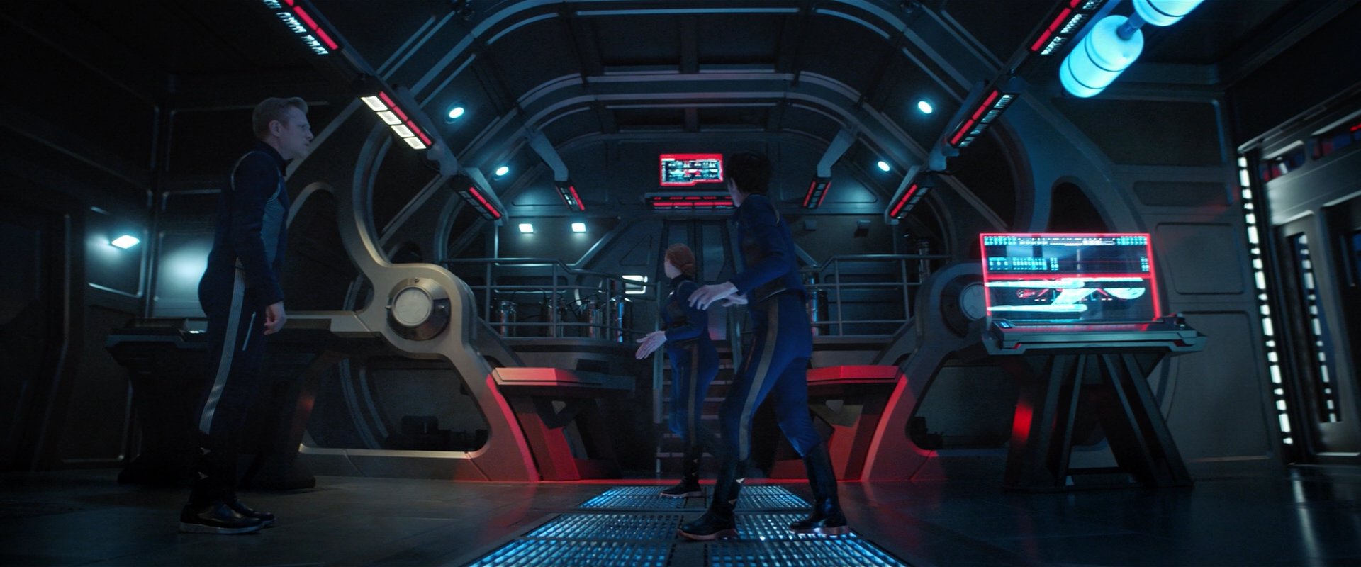 extant_StarTrekDiscovery_2x04-AnObolForCharon_01946.jpg