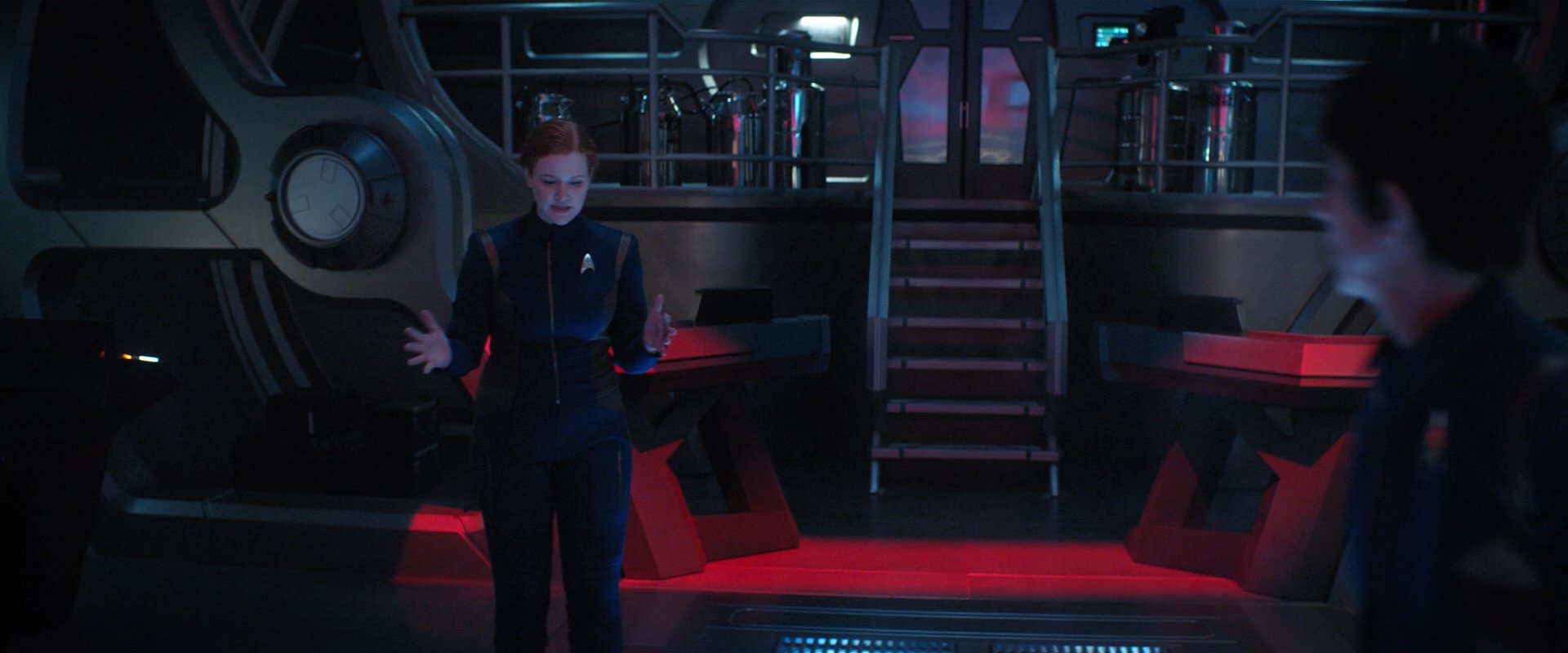 extant_StarTrekDiscovery_2x04-AnObolForCharon_01952.jpg