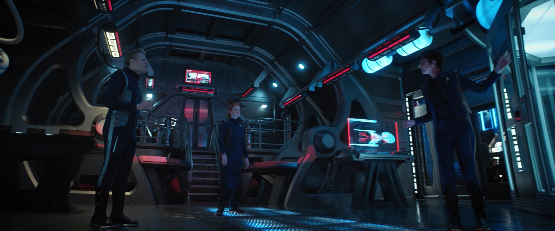 extant_StarTrekDiscovery_2x04-AnObolForCharon_01972.jpg