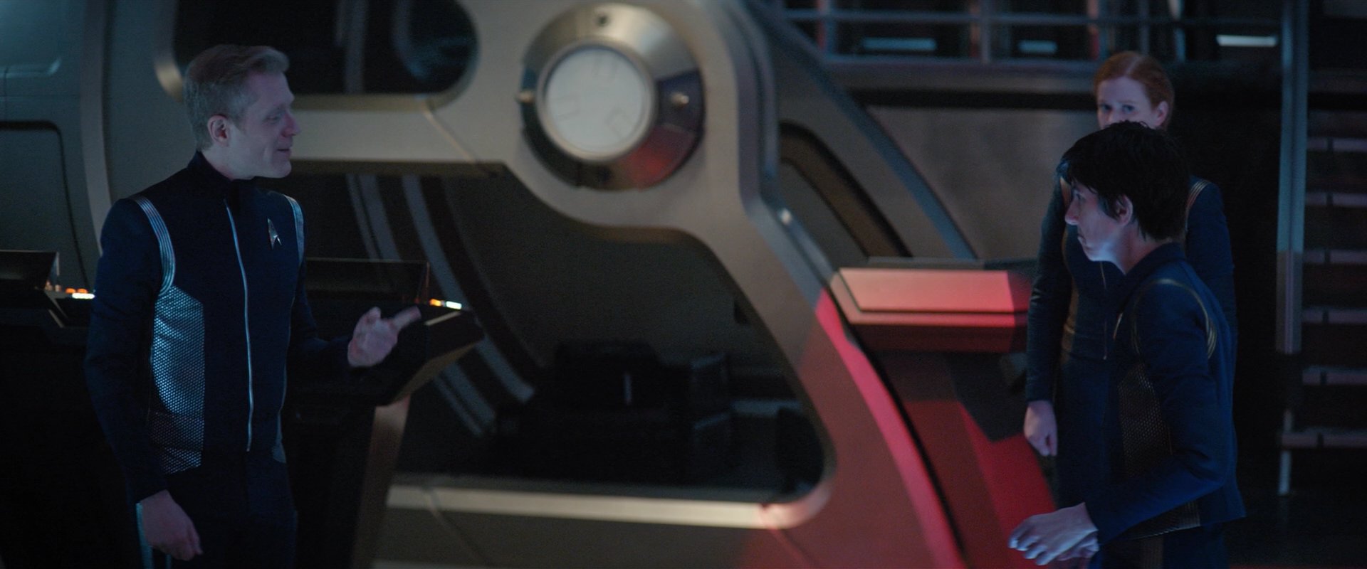 extant_StarTrekDiscovery_2x04-AnObolForCharon_02006.jpg