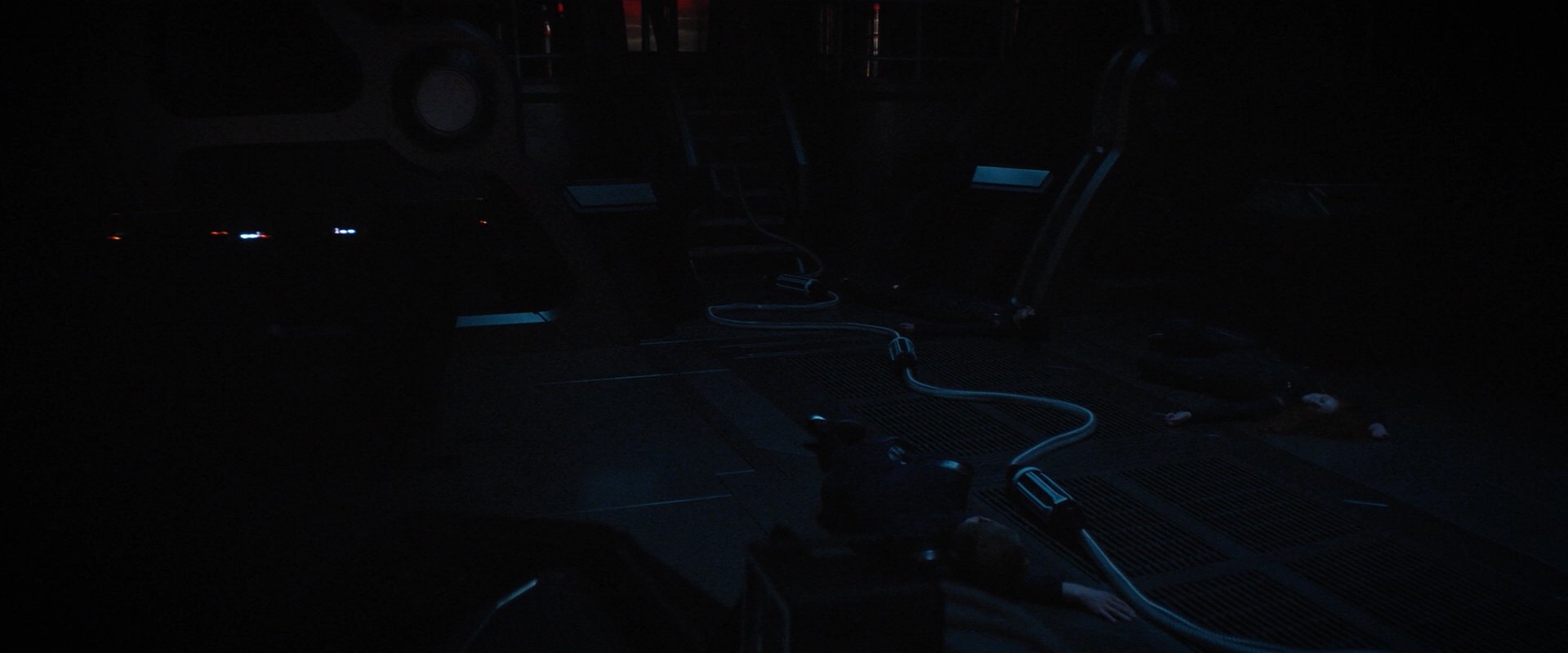 extant_StarTrekDiscovery_2x04-AnObolForCharon_02079.jpg