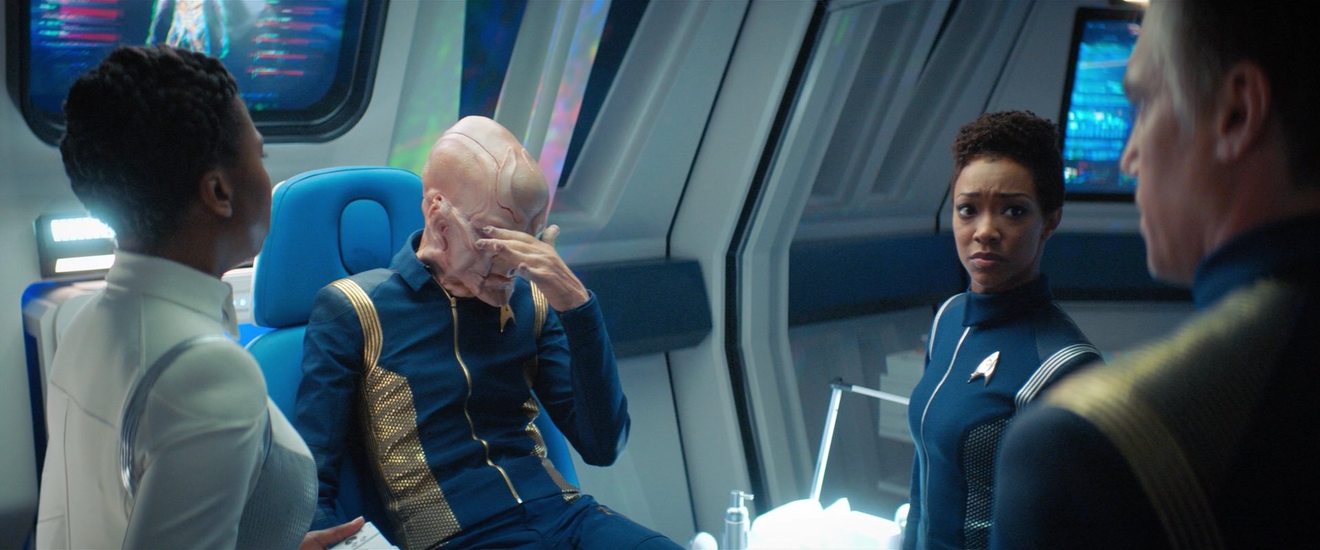 extant_StarTrekDiscovery_2x04-AnObolForCharon_02296.jpg