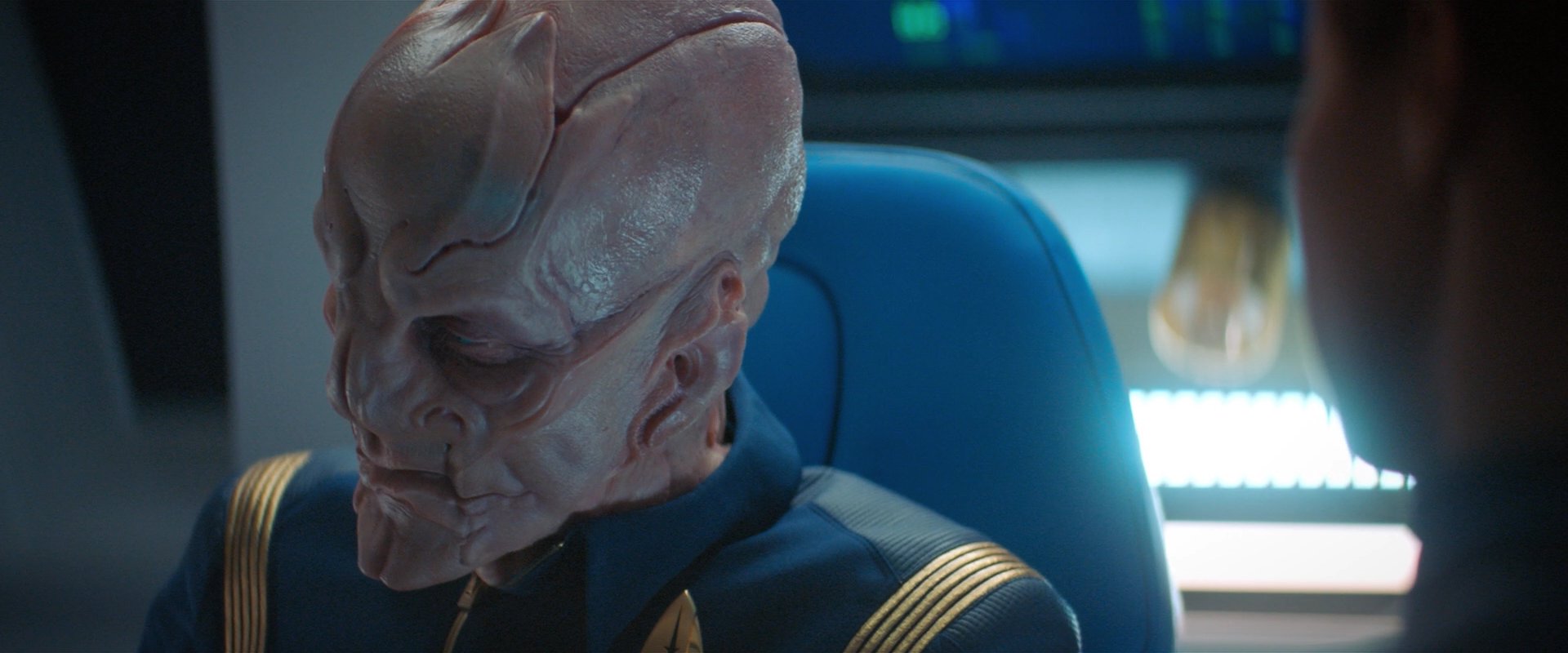 extant_StarTrekDiscovery_2x04-AnObolForCharon_02306.jpg