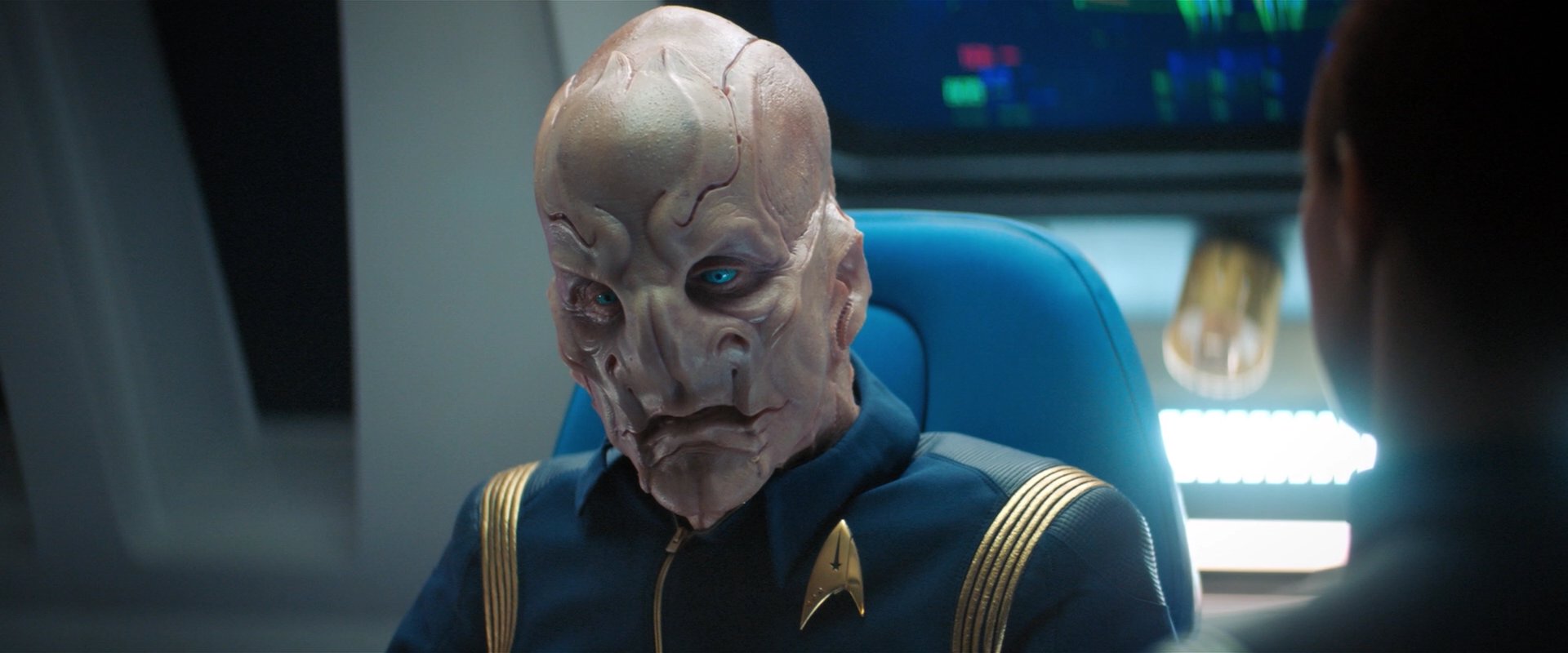 extant_StarTrekDiscovery_2x04-AnObolForCharon_02346.jpg