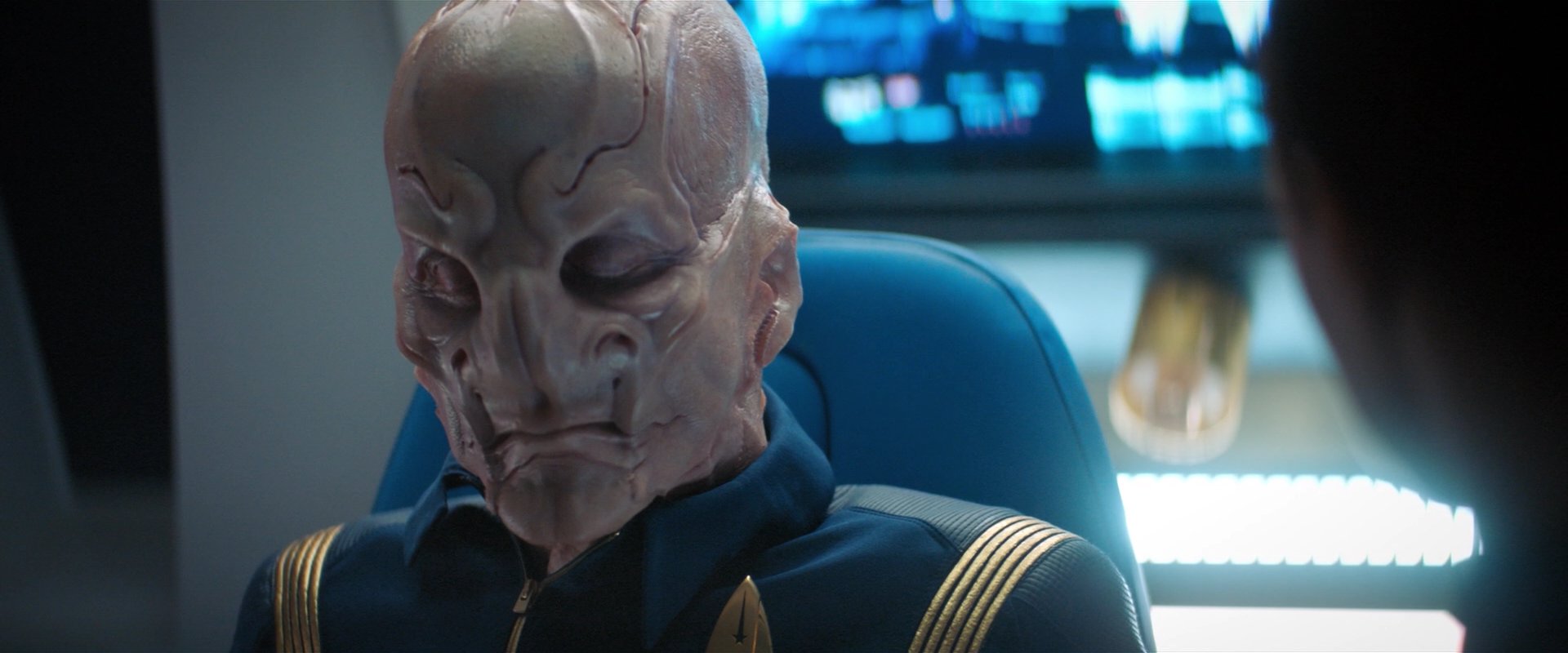 extant_StarTrekDiscovery_2x04-AnObolForCharon_02380.jpg