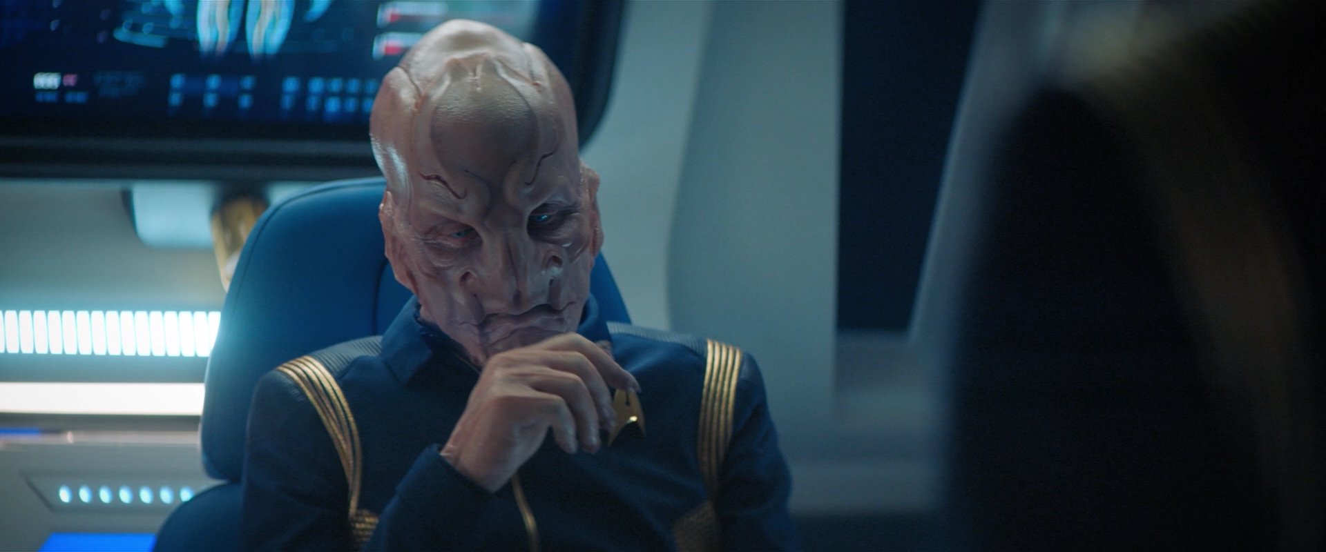 extant_StarTrekDiscovery_2x04-AnObolForCharon_02417.jpg