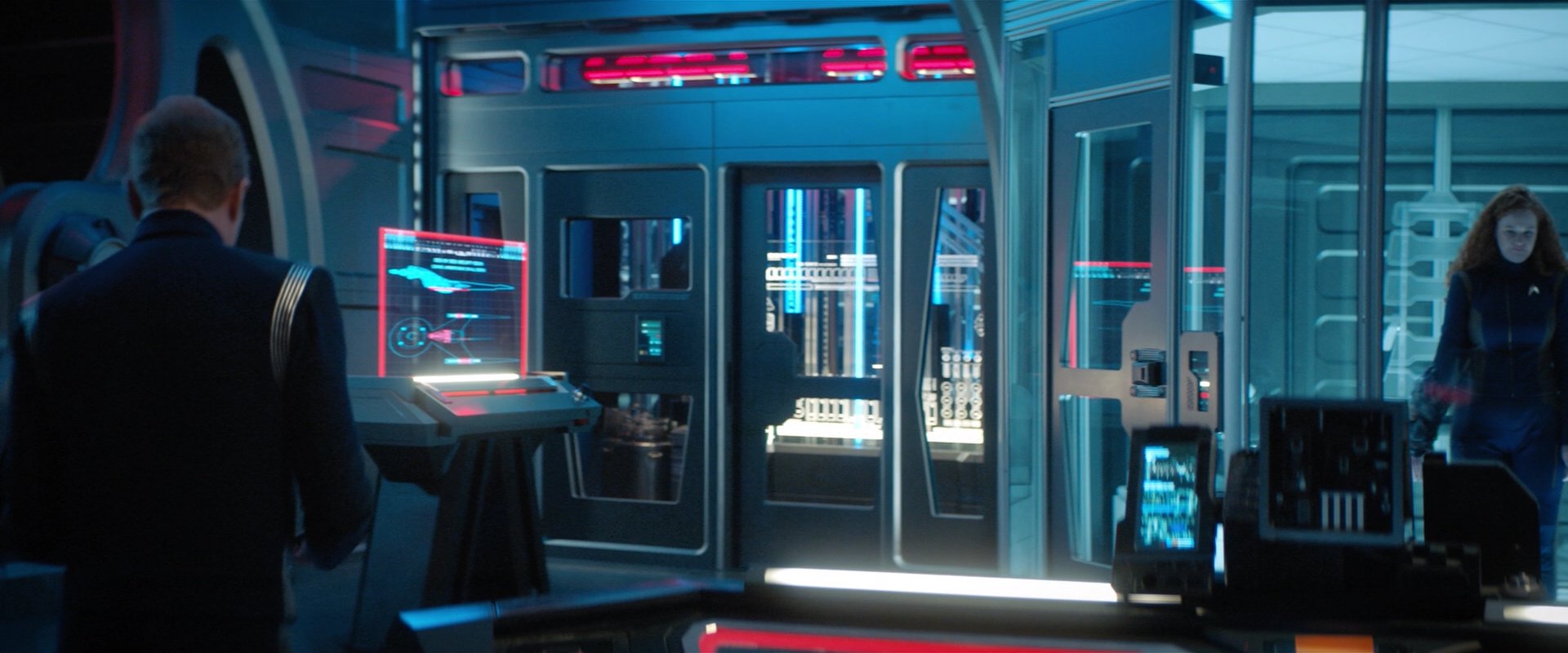extant_StarTrekDiscovery_2x04-AnObolForCharon_02511.jpg