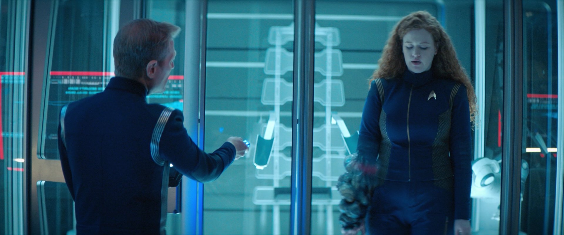 extant_StarTrekDiscovery_2x04-AnObolForCharon_02522.jpg
