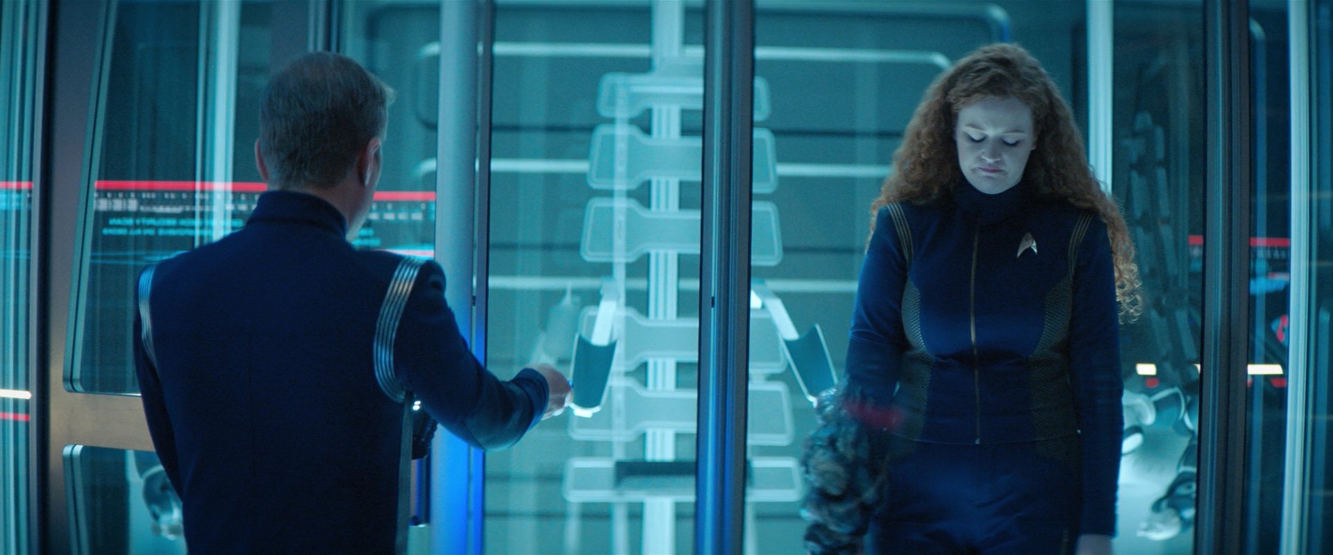 extant_StarTrekDiscovery_2x04-AnObolForCharon_02525.jpg