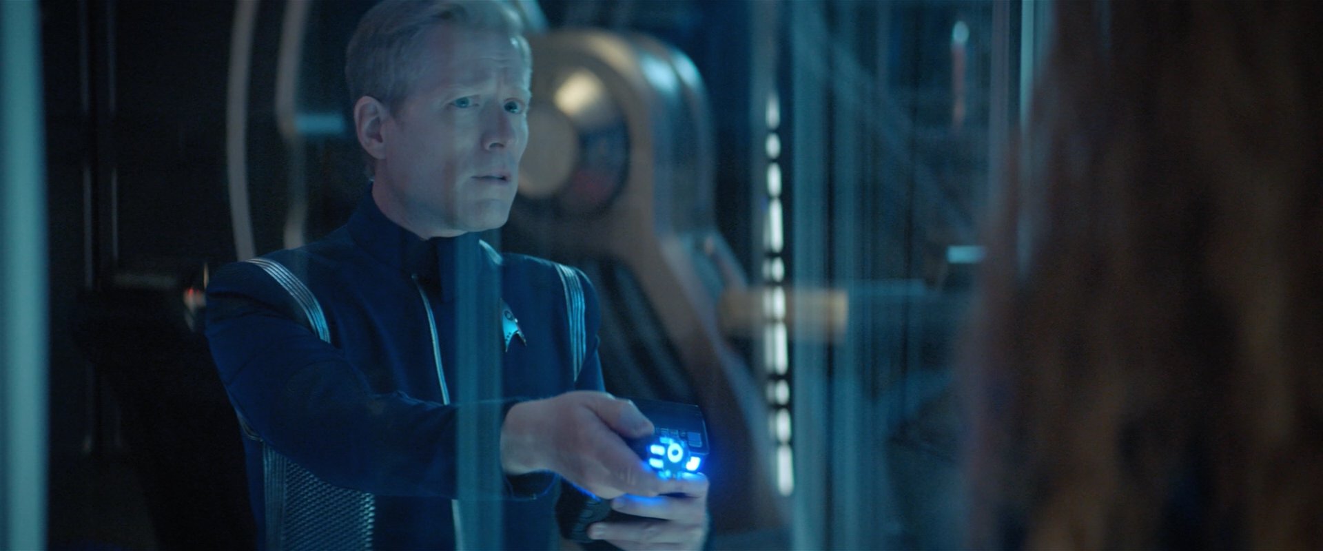 extant_StarTrekDiscovery_2x04-AnObolForCharon_02546.jpg