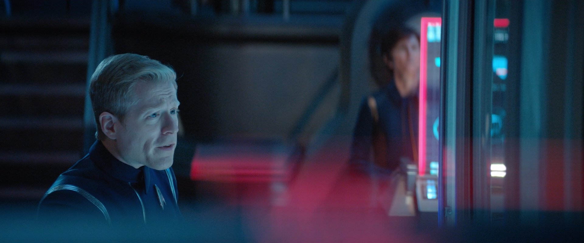 extant_StarTrekDiscovery_2x04-AnObolForCharon_02585.jpg