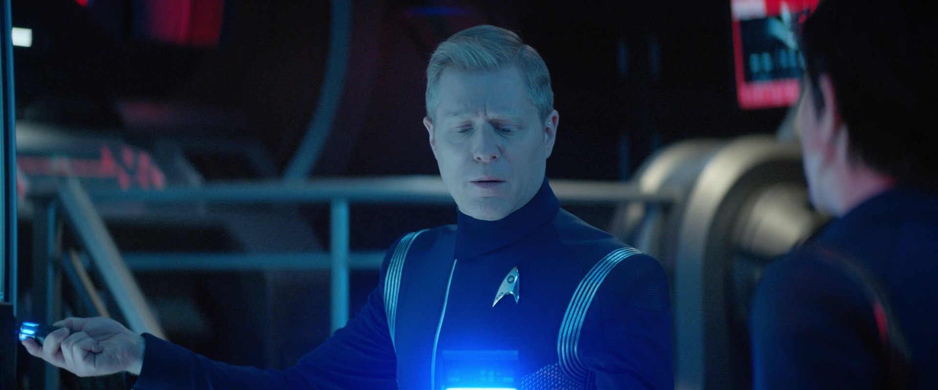 extant_StarTrekDiscovery_2x04-AnObolForCharon_02602.jpg