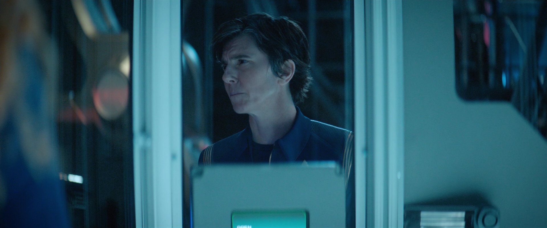 extant_StarTrekDiscovery_2x04-AnObolForCharon_02613.jpg